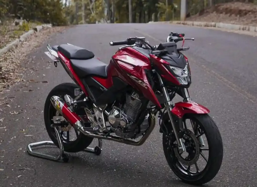 Honda CB300f Flex fuel Bike 1